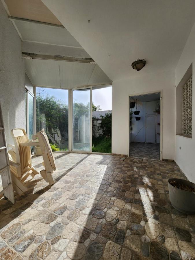 Duplex Bien Equipe Securise Avec Jardin Et Veranda Ла-Марса Екстер'єр фото